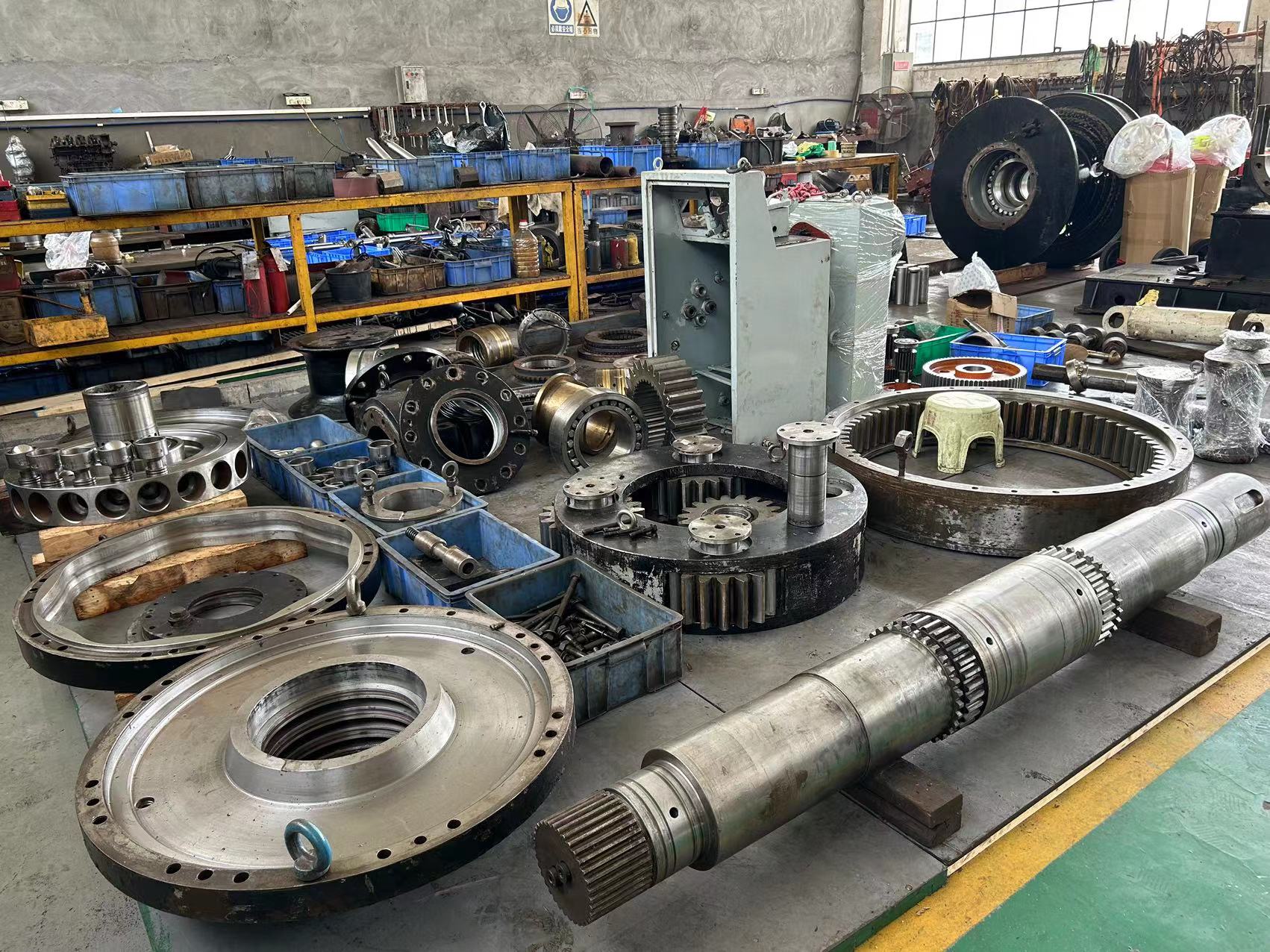 hydraulic equipment and system